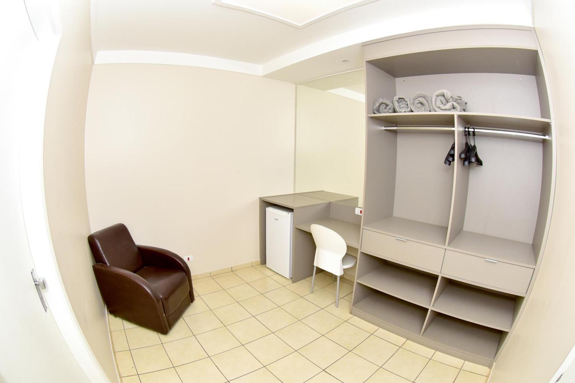 Liv Hotel Porto Ferreira Bilik gambar