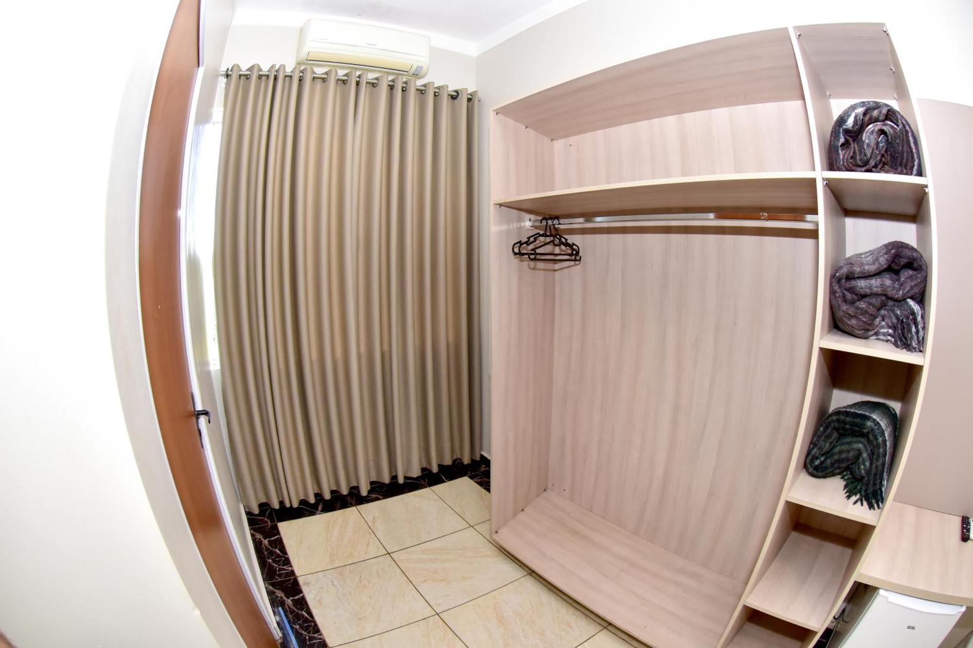 Liv Hotel Porto Ferreira Bilik gambar