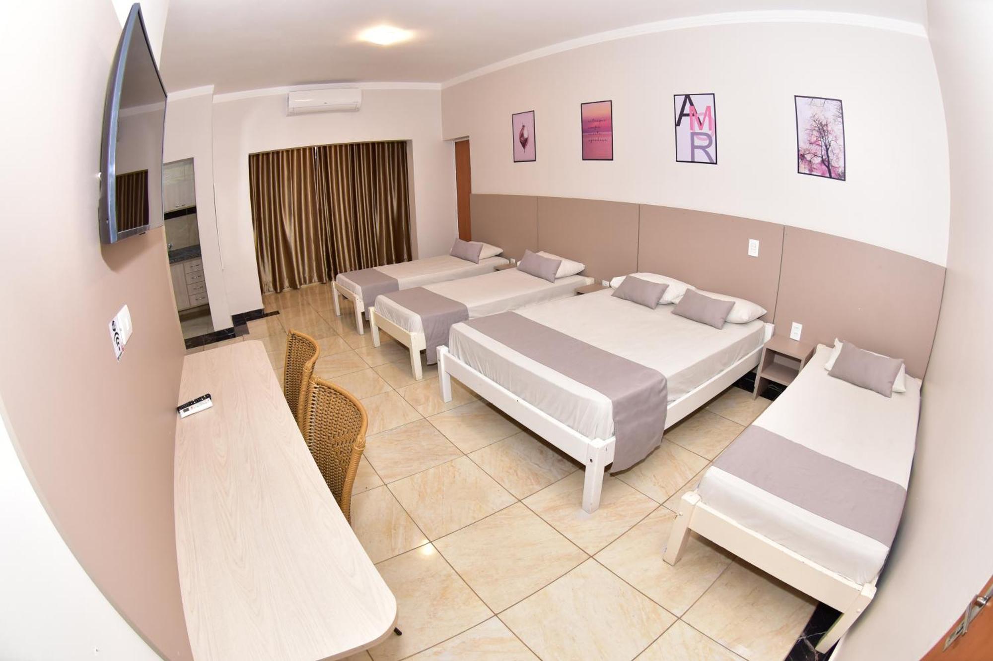 Liv Hotel Porto Ferreira Bilik gambar